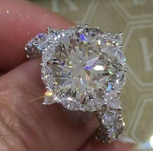 Load image into Gallery viewer, Manufacturer wholesale six claw silver gold ring Austria crystal zircon ring Christmas gift for women wedding jewelry rings