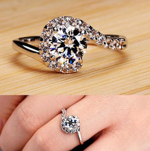 Load image into Gallery viewer, Manufacturer wholesale six claw silver gold ring Austria crystal zircon ring Christmas gift for women wedding jewelry rings