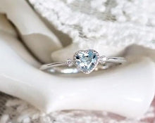 Load image into Gallery viewer, Manufacturer wholesale six claw silver gold ring Austria crystal zircon ring Christmas gift for women wedding jewelry rings