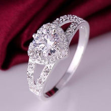 Load image into Gallery viewer, Manufacturer wholesale six claw silver gold ring Austria crystal zircon ring Christmas gift for women wedding jewelry rings