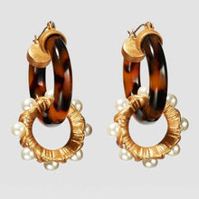 Load image into Gallery viewer, Girlgo 2019 ZA Metal Embossed Chokers Necklace For Women Christmas Jewelry Bohemia Resin Connect Necklace Porm Collar Accessory