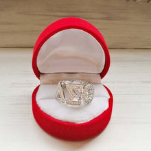Load image into Gallery viewer, Top quality Cubic zirconia Delta Sigma Theta custom  Sorority Dst letter Finger Ring  Jewelry With box